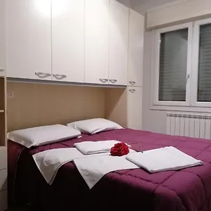 Affitto E Mini Locali , Carpi Italia